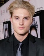 Toby Hemingway