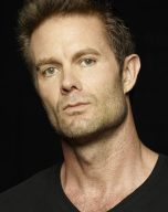 Garret Dillahunt