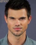 Taylor Lautner