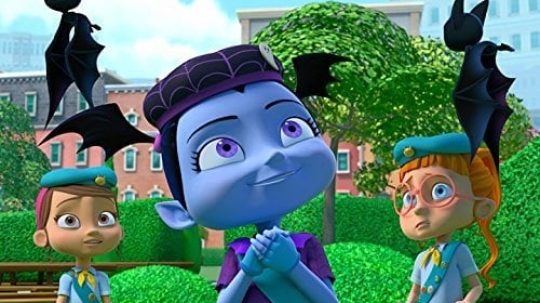 Vampirina - Potíže s rostlinami