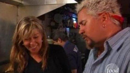 Diners, Drive-Ins and Dives - 8. epizoda