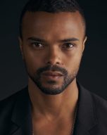 Eka Darville