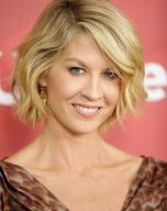 Jenna Elfman